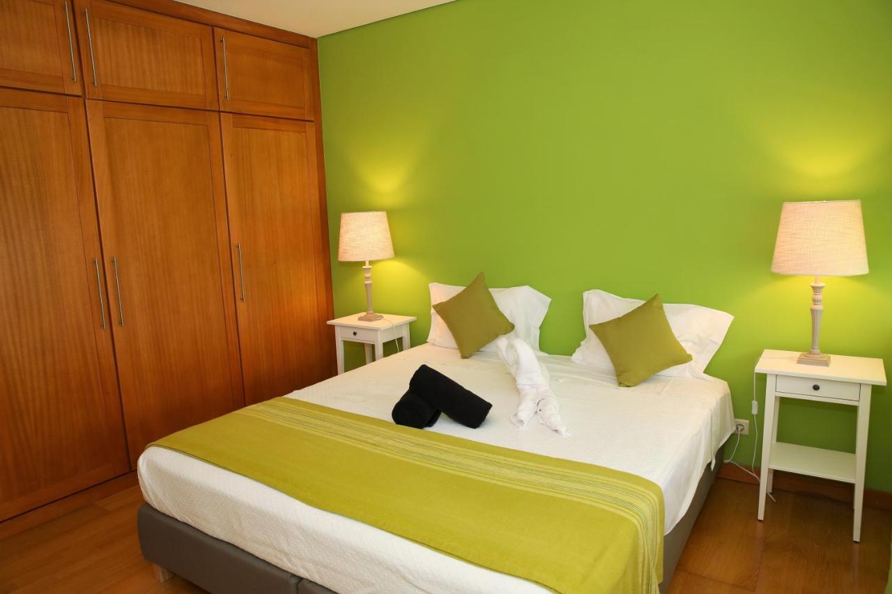 Apartamento Oceanus Apartment Ponta Delgada  Bagian luar foto
